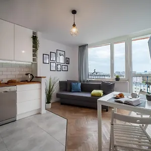  Apartament Coco Kołobrzeska 42